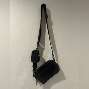 American Eagle crossbody bag